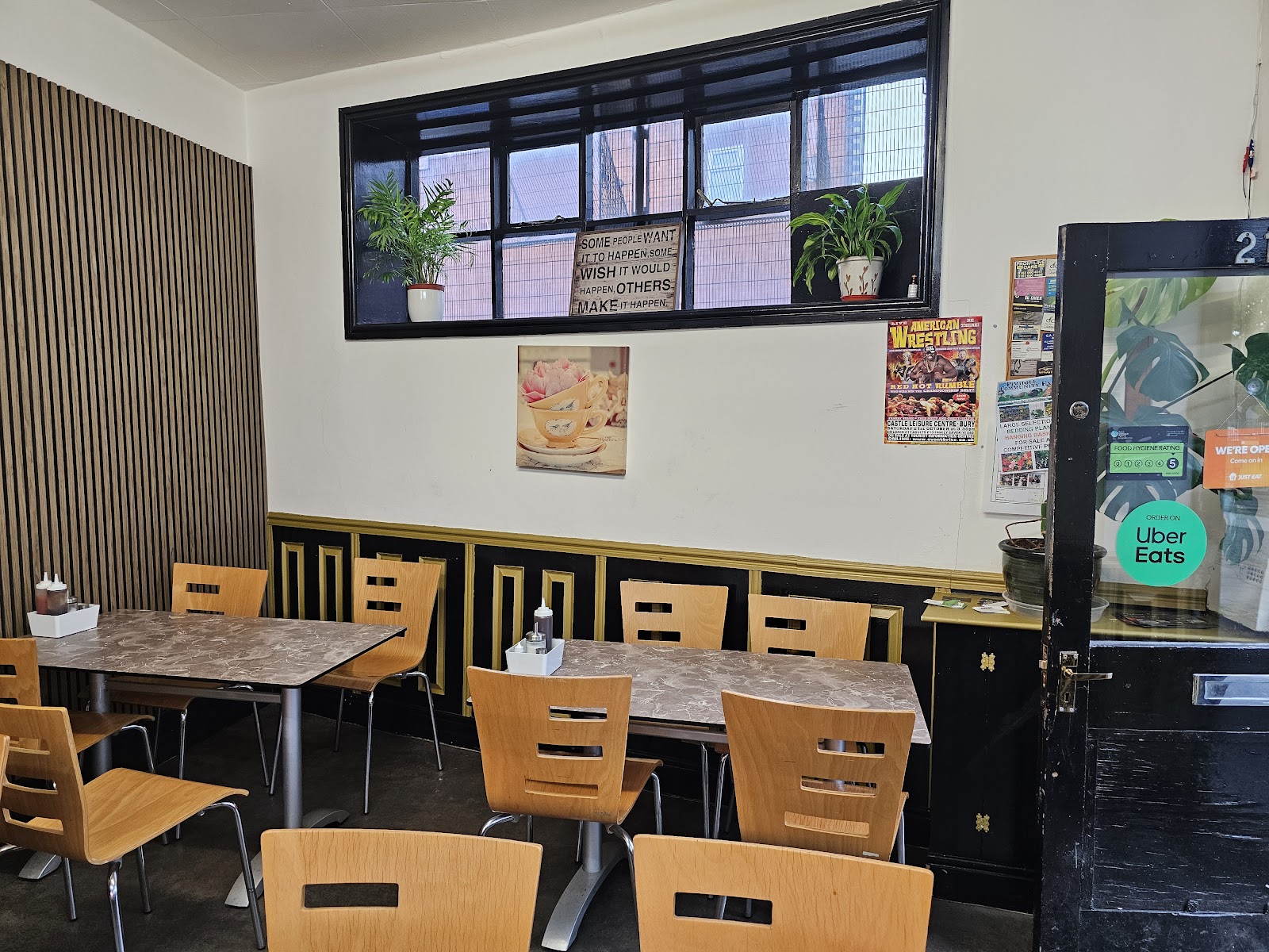 Café counter & coffee